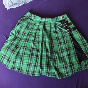 Green Plaid Skirt with Buckle Details